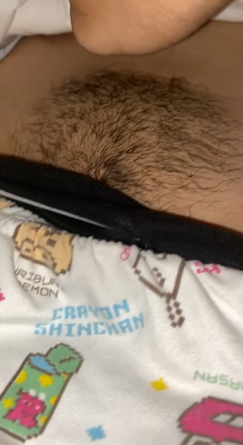 (sex viet) Rình con em ngủ rồi sờ lồn